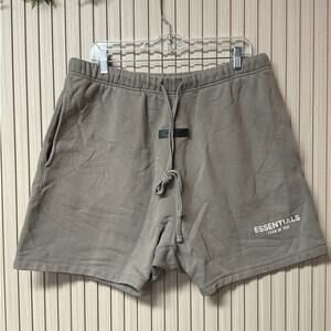 Fear of God ESSENTIALS Core Collection Sweatshorts Size L